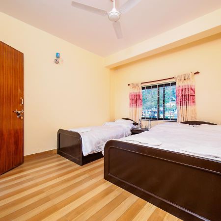 Hotel Sunflower Pokhara Ngoại thất bức ảnh