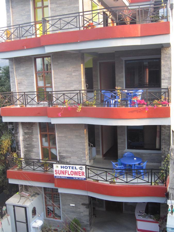 Hotel Sunflower Pokhara Ngoại thất bức ảnh